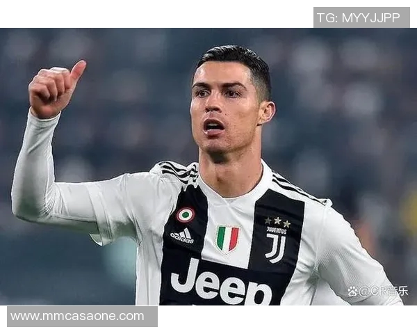 足球明星酷炫发型男生的时尚潮流与个性魅力解析